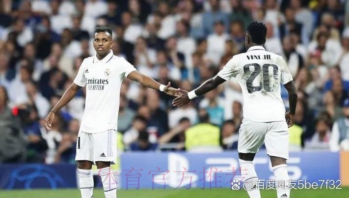 记者:皇马希望补强锋线 正关注弗拉霍维奇和理查利森 记者:皇马希望补强锋线 正关注弗拉霍维奇和理查利森